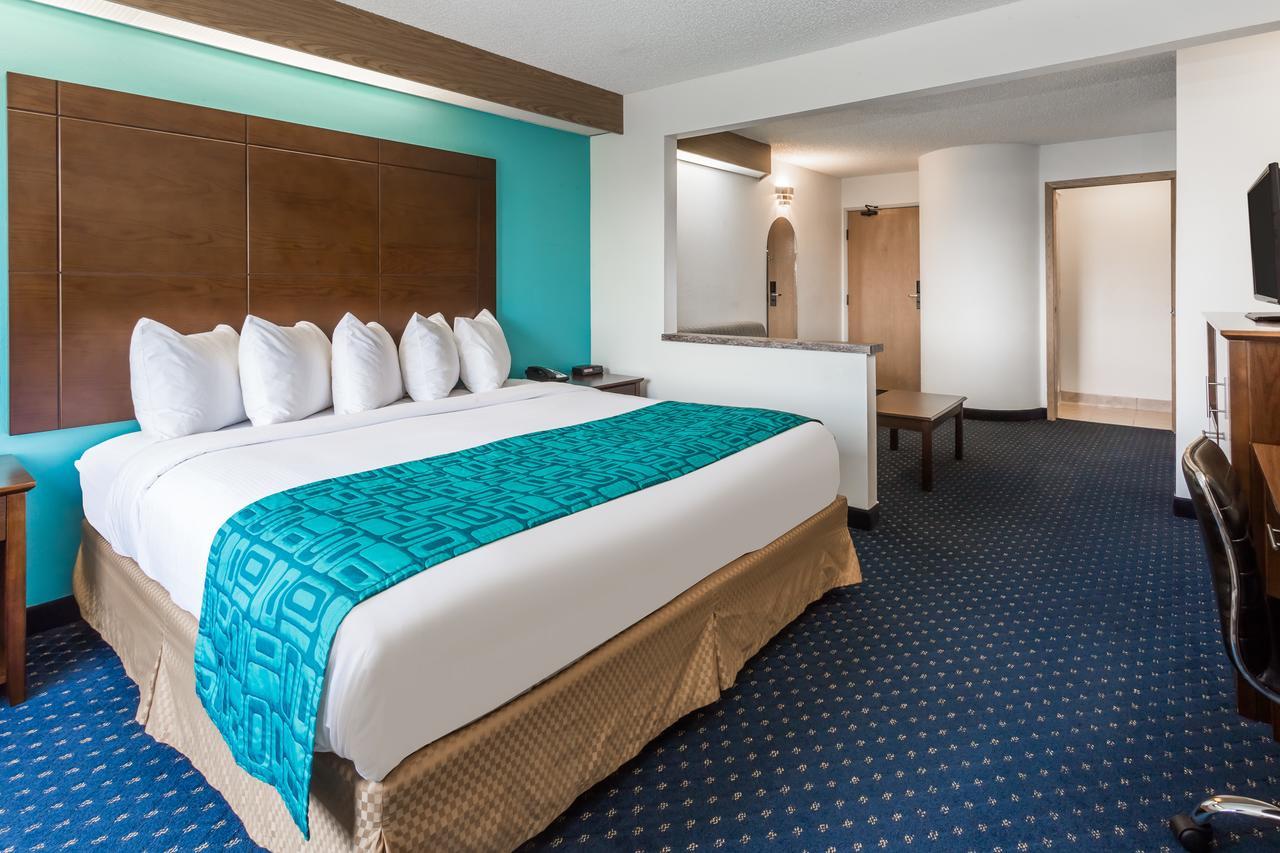Howard Johnson By Wyndham Vancouver Hotel & Suites Εξωτερικό φωτογραφία